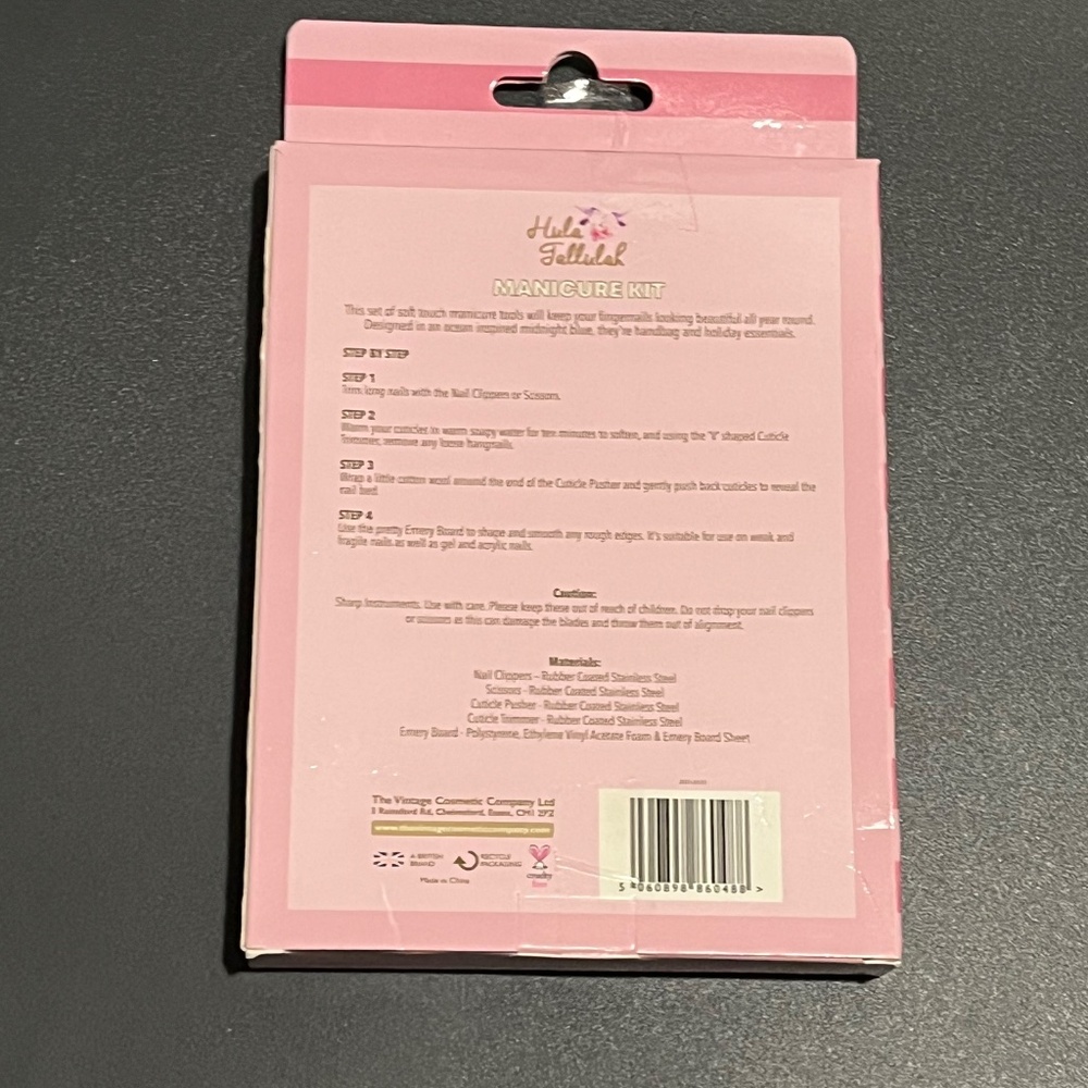 Hula Fallulah 5-Piece Manicure Kit – New in Unopened Package ✨ - Picture 2 of 4